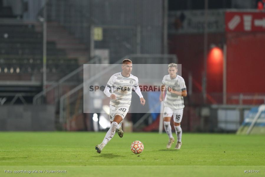 AKON Arena, Würzburg, 17.09.2024, sport, action, BFV, Fussball, 5. Spieltag, Regionalliga Bayern, FCN, FWK, 1. FC Nürnberg II, FC Würzburger Kickers - Bild-ID: 2437101