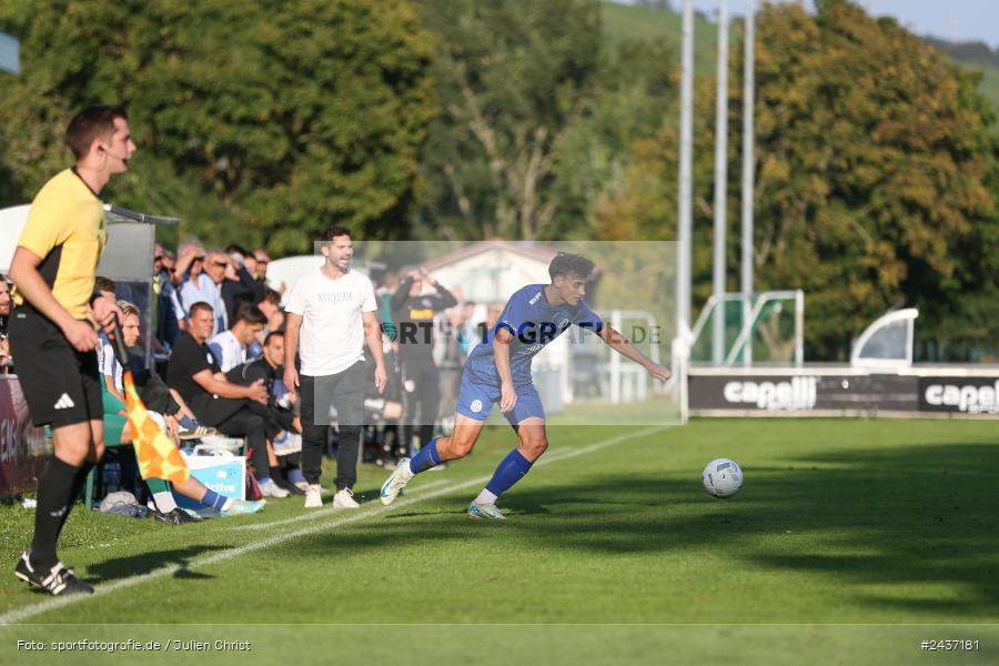 Sepp-Endres-Sportanlage, Würzburg, 18.09.2024, sport, action, BFV, Fussball, 4. Spieltag, Nachholspieltag, Bayernliga Nord, SSV, WFV, SSV Jahn Regensburg II (U21), Würzburger FV 04 - Bild-ID: 2437181