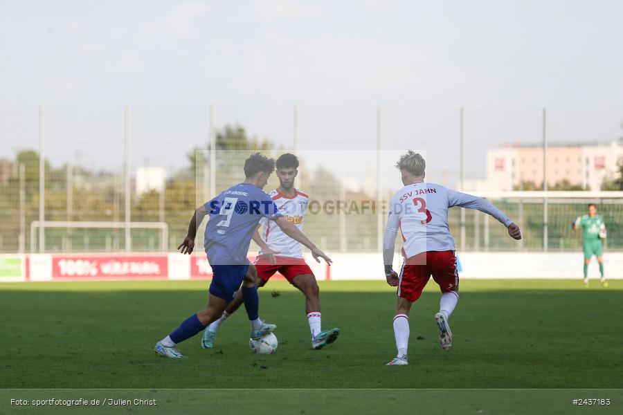 Sepp-Endres-Sportanlage, Würzburg, 18.09.2024, sport, action, BFV, Fussball, 4. Spieltag, Nachholspieltag, Bayernliga Nord, SSV, WFV, SSV Jahn Regensburg II (U21), Würzburger FV 04 - Bild-ID: 2437183