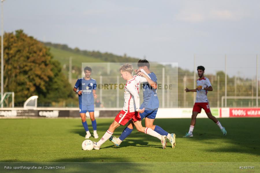 Sepp-Endres-Sportanlage, Würzburg, 18.09.2024, sport, action, BFV, Fussball, 4. Spieltag, Nachholspieltag, Bayernliga Nord, SSV, WFV, SSV Jahn Regensburg II (U21), Würzburger FV 04 - Bild-ID: 2437197