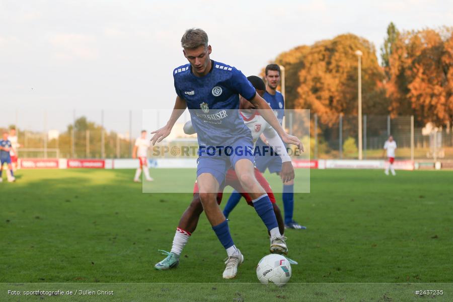 Sepp-Endres-Sportanlage, Würzburg, 18.09.2024, sport, action, BFV, Fussball, 4. Spieltag, Nachholspieltag, Bayernliga Nord, SSV, WFV, SSV Jahn Regensburg II (U21), Würzburger FV 04 - Bild-ID: 2437235