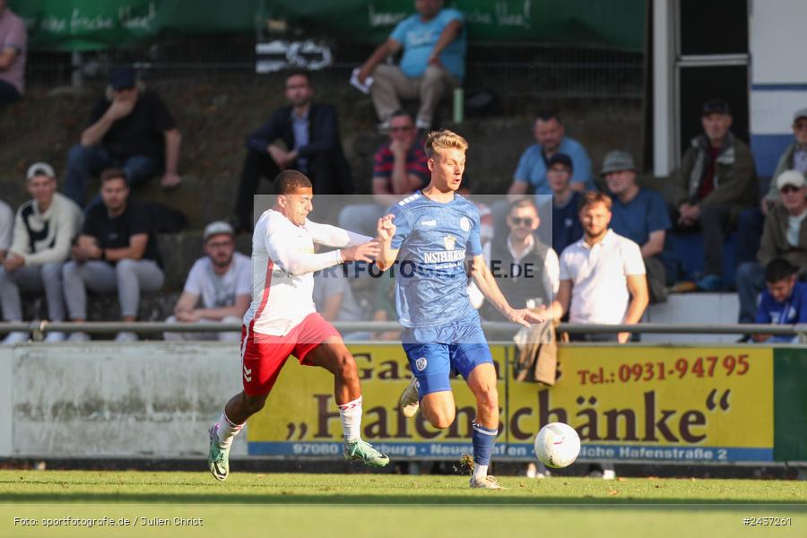 Sepp-Endres-Sportanlage, Würzburg, 18.09.2024, sport, action, BFV, Fussball, 4. Spieltag, Nachholspieltag, Bayernliga Nord, SSV, WFV, SSV Jahn Regensburg II (U21), Würzburger FV 04 - Bild-ID: 2437261
