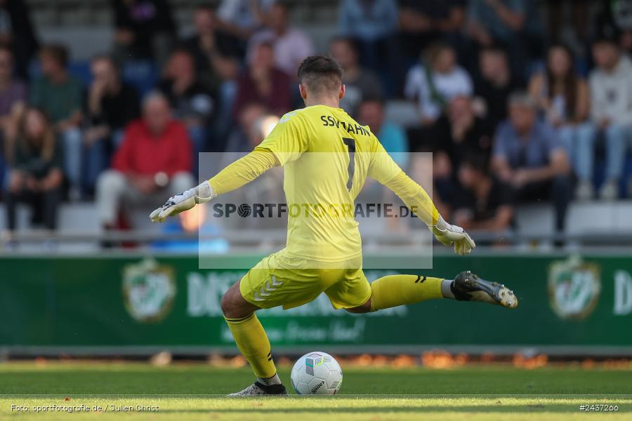 Sepp-Endres-Sportanlage, Würzburg, 18.09.2024, sport, action, BFV, Fussball, 4. Spieltag, Nachholspieltag, Bayernliga Nord, SSV, WFV, SSV Jahn Regensburg II (U21), Würzburger FV 04 - Bild-ID: 2437266