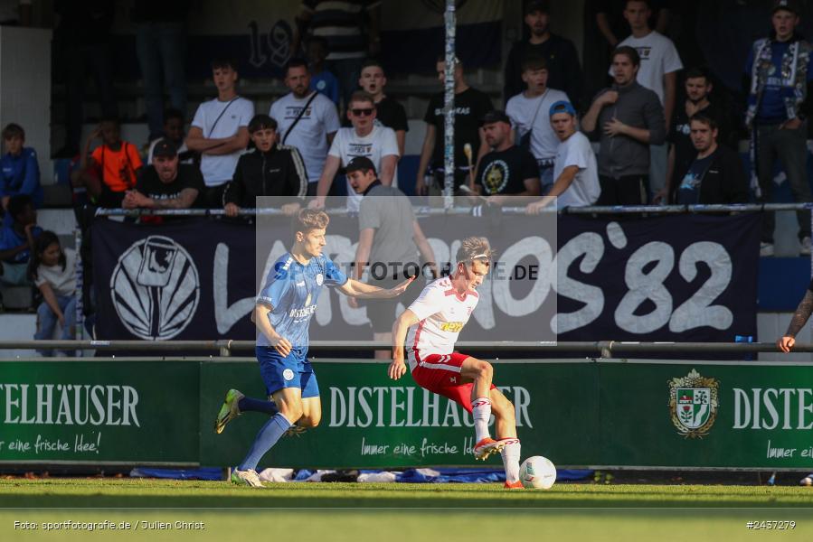 Sepp-Endres-Sportanlage, Würzburg, 18.09.2024, sport, action, BFV, Fussball, 4. Spieltag, Nachholspieltag, Bayernliga Nord, SSV, WFV, SSV Jahn Regensburg II (U21), Würzburger FV 04 - Bild-ID: 2437279