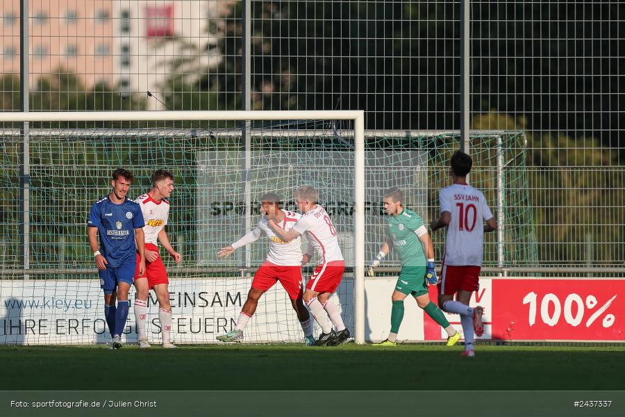 Sepp-Endres-Sportanlage, Würzburg, 18.09.2024, sport, action, BFV, Fussball, 4. Spieltag, Nachholspieltag, Bayernliga Nord, SSV, WFV, SSV Jahn Regensburg II (U21), Würzburger FV 04 - Bild-ID: 2437337