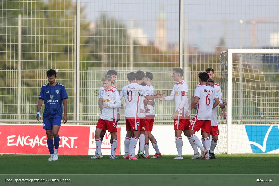 Sepp-Endres-Sportanlage, Würzburg, 18.09.2024, sport, action, BFV, Fussball, 4. Spieltag, Nachholspieltag, Bayernliga Nord, SSV, WFV, SSV Jahn Regensburg II (U21), Würzburger FV 04 - Bild-ID: 2437341