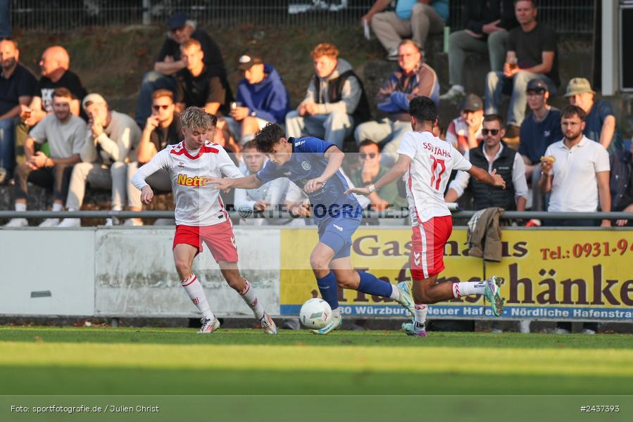 Sepp-Endres-Sportanlage, Würzburg, 18.09.2024, sport, action, BFV, Fussball, 4. Spieltag, Nachholspieltag, Bayernliga Nord, SSV, WFV, SSV Jahn Regensburg II (U21), Würzburger FV 04 - Bild-ID: 2437393