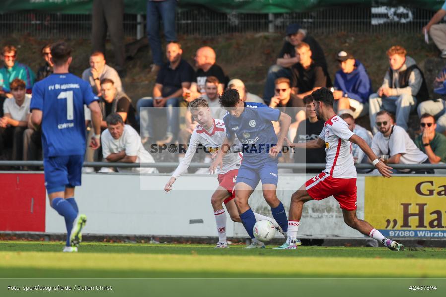 Sepp-Endres-Sportanlage, Würzburg, 18.09.2024, sport, action, BFV, Fussball, 4. Spieltag, Nachholspieltag, Bayernliga Nord, SSV, WFV, SSV Jahn Regensburg II (U21), Würzburger FV 04 - Bild-ID: 2437394