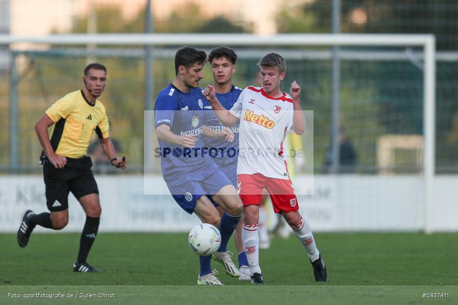 Sepp-Endres-Sportanlage, Würzburg, 18.09.2024, sport, action, BFV, Fussball, 4. Spieltag, Nachholspieltag, Bayernliga Nord, SSV, WFV, SSV Jahn Regensburg II (U21), Würzburger FV 04 - Bild-ID: 2437411
