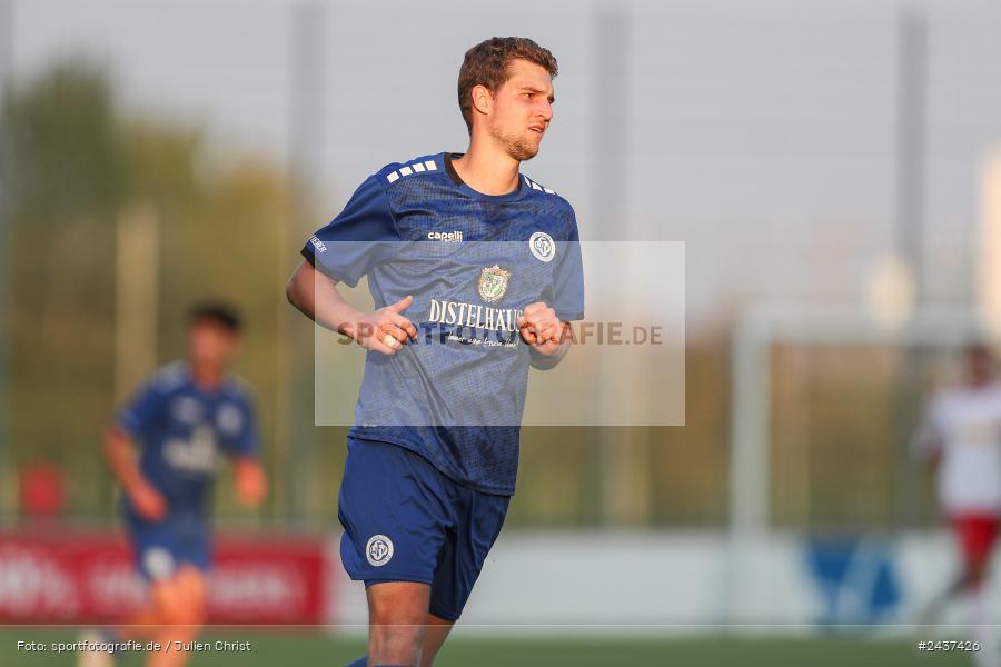 Sepp-Endres-Sportanlage, Würzburg, 18.09.2024, sport, action, BFV, Fussball, 4. Spieltag, Nachholspieltag, Bayernliga Nord, SSV, WFV, SSV Jahn Regensburg II (U21), Würzburger FV 04 - Bild-ID: 2437426
