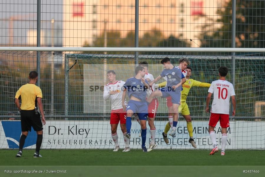 Sepp-Endres-Sportanlage, Würzburg, 18.09.2024, sport, action, BFV, Fussball, 4. Spieltag, Nachholspieltag, Bayernliga Nord, SSV, WFV, SSV Jahn Regensburg II (U21), Würzburger FV 04 - Bild-ID: 2437466