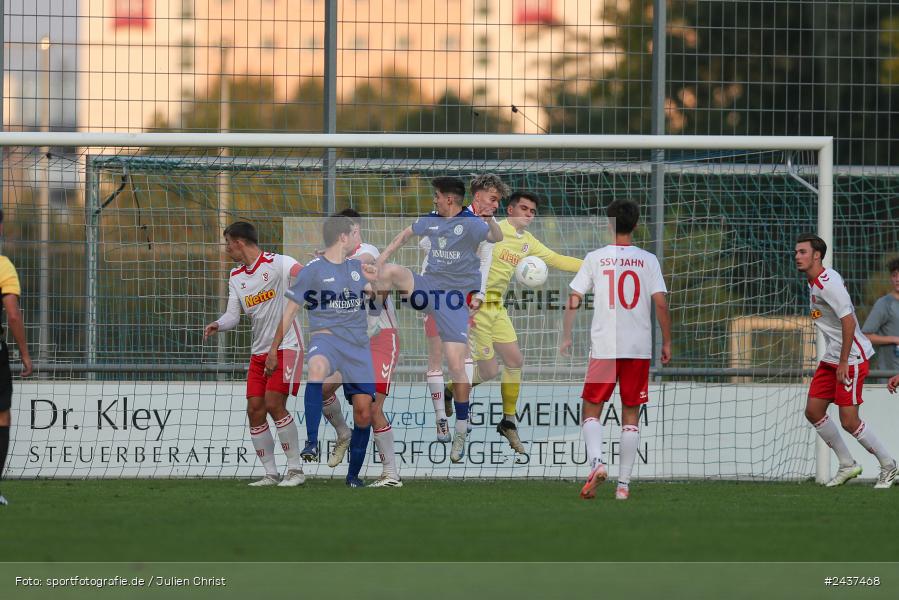 Sepp-Endres-Sportanlage, Würzburg, 18.09.2024, sport, action, BFV, Fussball, 4. Spieltag, Nachholspieltag, Bayernliga Nord, SSV, WFV, SSV Jahn Regensburg II (U21), Würzburger FV 04 - Bild-ID: 2437468