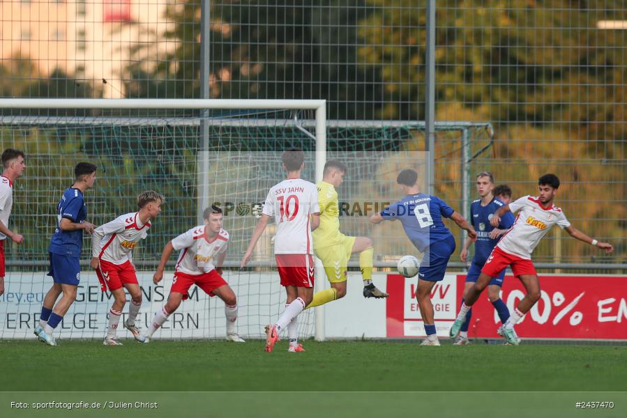 Sepp-Endres-Sportanlage, Würzburg, 18.09.2024, sport, action, BFV, Fussball, 4. Spieltag, Nachholspieltag, Bayernliga Nord, SSV, WFV, SSV Jahn Regensburg II (U21), Würzburger FV 04 - Bild-ID: 2437470