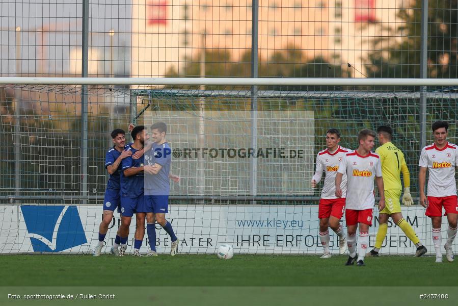 Sepp-Endres-Sportanlage, Würzburg, 18.09.2024, sport, action, BFV, Fussball, 4. Spieltag, Nachholspieltag, Bayernliga Nord, SSV, WFV, SSV Jahn Regensburg II (U21), Würzburger FV 04 - Bild-ID: 2437480