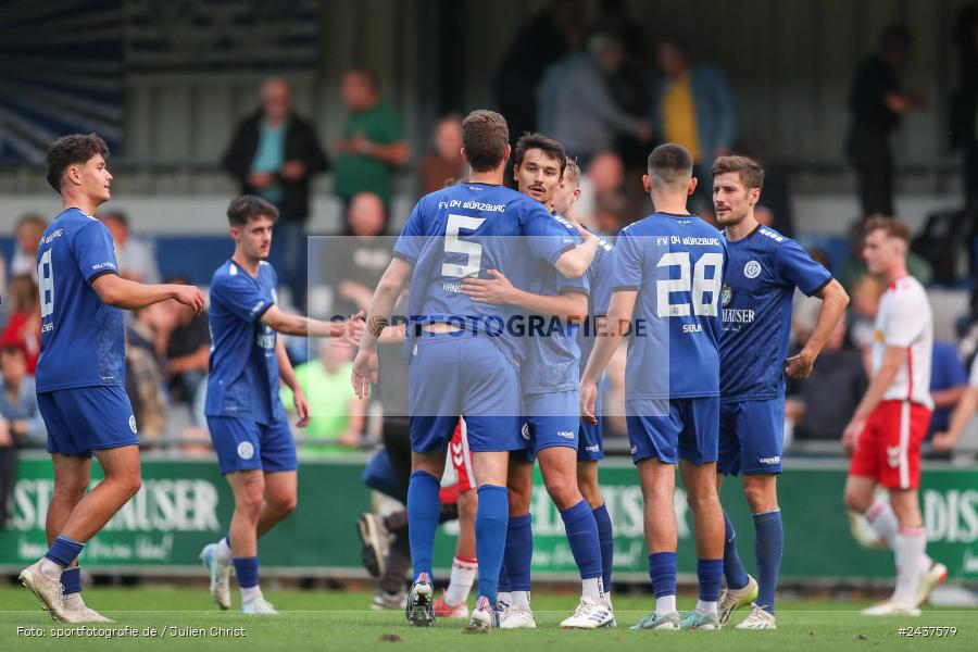 Sepp-Endres-Sportanlage, Würzburg, 18.09.2024, sport, action, BFV, Fussball, 4. Spieltag, Nachholspieltag, Bayernliga Nord, SSV, WFV, SSV Jahn Regensburg II (U21), Würzburger FV 04 - Bild-ID: 2437579