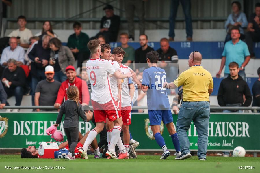 Sepp-Endres-Sportanlage, Würzburg, 18.09.2024, sport, action, BFV, Fussball, 4. Spieltag, Nachholspieltag, Bayernliga Nord, SSV, WFV, SSV Jahn Regensburg II (U21), Würzburger FV 04 - Bild-ID: 2437584