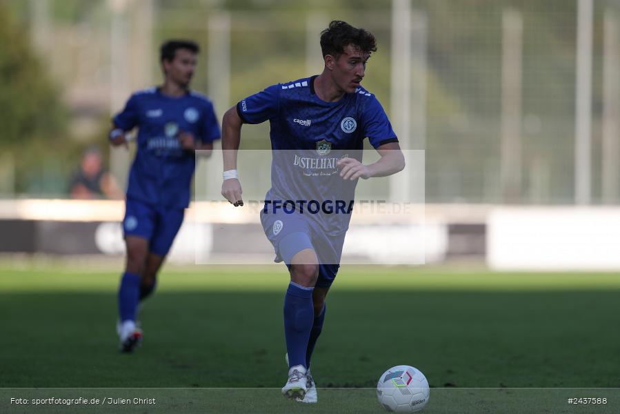 Sepp-Endres-Sportanlage, Würzburg, 18.09.2024, sport, action, BFV, Fussball, 4. Spieltag, Nachholspieltag, Bayernliga Nord, SSV, WFV, SSV Jahn Regensburg II (U21), Würzburger FV 04 - Bild-ID: 2437588