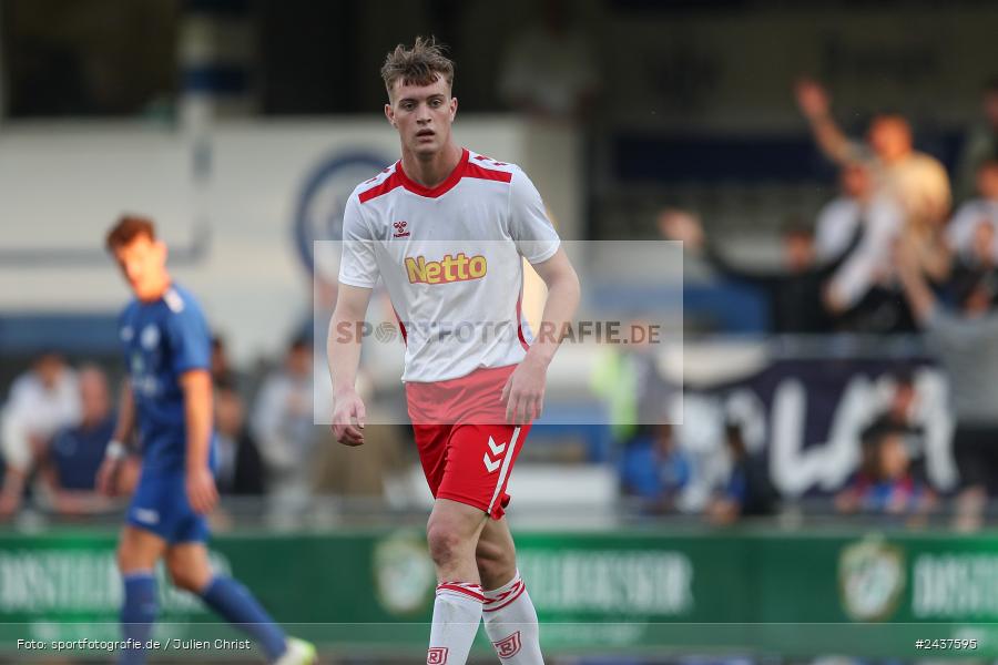 Sepp-Endres-Sportanlage, Würzburg, 18.09.2024, sport, action, BFV, Fussball, 4. Spieltag, Nachholspieltag, Bayernliga Nord, SSV, WFV, SSV Jahn Regensburg II (U21), Würzburger FV 04 - Bild-ID: 2437595