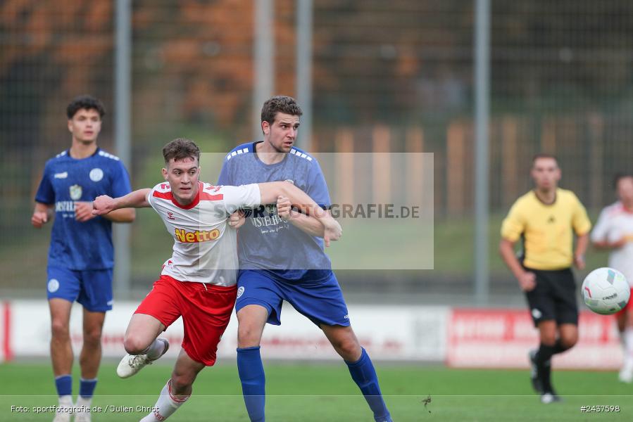Sepp-Endres-Sportanlage, Würzburg, 18.09.2024, sport, action, BFV, Fussball, 4. Spieltag, Nachholspieltag, Bayernliga Nord, SSV, WFV, SSV Jahn Regensburg II (U21), Würzburger FV 04 - Bild-ID: 2437598