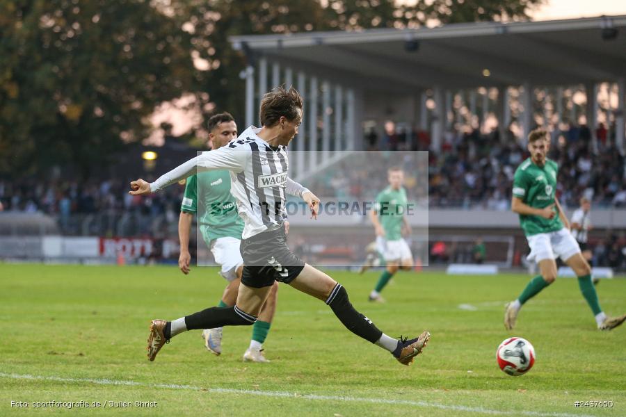 Willy-Sachs-Stadion, Schweinfurt, 20.09.2024, sport, action, BFV, Fussball, Regionalliga Bayern, 10. Spieltag, SVW, FCS, SV Wacker Burghausen, 1. FC Schweinfurt 1905 - Bild-ID: 2437650