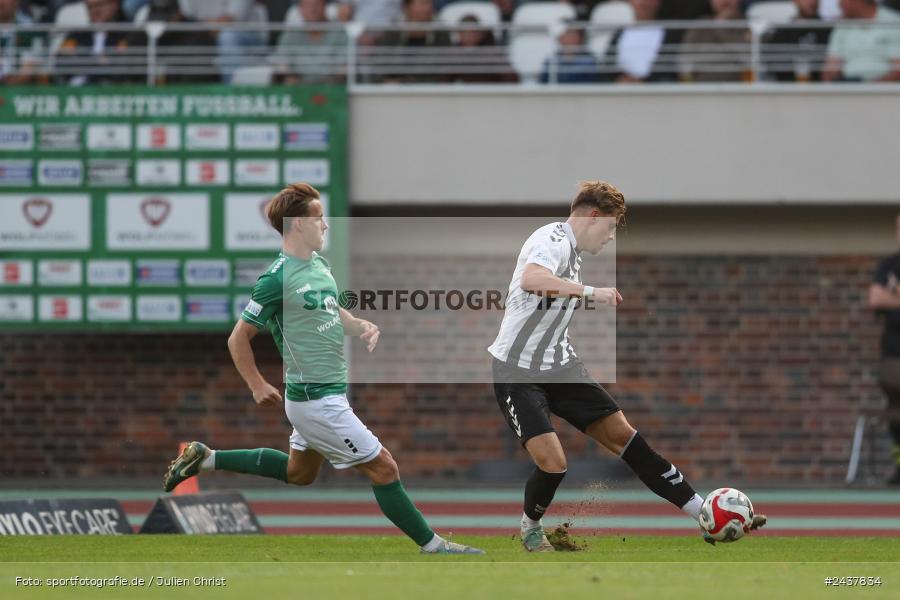 Willy-Sachs-Stadion, Schweinfurt, 20.09.2024, sport, action, BFV, Fussball, Regionalliga Bayern, 10. Spieltag, SVW, FCS, SV Wacker Burghausen, 1. FC Schweinfurt 1905 - Bild-ID: 2437834