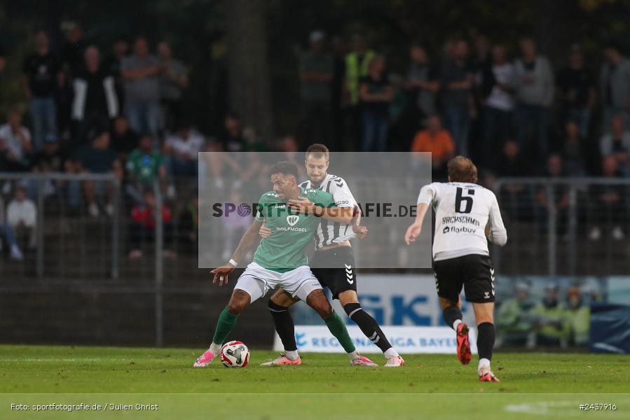 Willy-Sachs-Stadion, Schweinfurt, 20.09.2024, sport, action, BFV, Fussball, Regionalliga Bayern, 10. Spieltag, SVW, FCS, SV Wacker Burghausen, 1. FC Schweinfurt 1905 - Bild-ID: 2437916