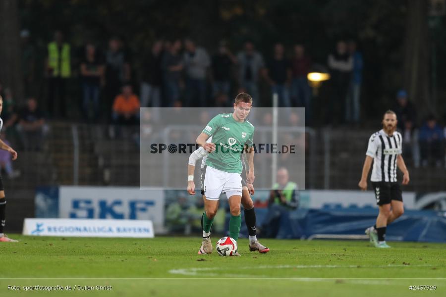 Willy-Sachs-Stadion, Schweinfurt, 20.09.2024, sport, action, BFV, Fussball, Regionalliga Bayern, 10. Spieltag, SVW, FCS, SV Wacker Burghausen, 1. FC Schweinfurt 1905 - Bild-ID: 2437929
