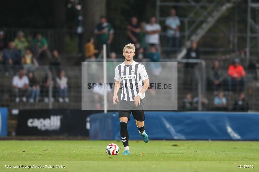 Willy-Sachs-Stadion, Schweinfurt, 20.09.2024, sport, action, BFV, Fussball, Regionalliga Bayern, 10. Spieltag, SVW, FCS, SV Wacker Burghausen, 1. FC Schweinfurt 1905 - Bild-ID: 2437940