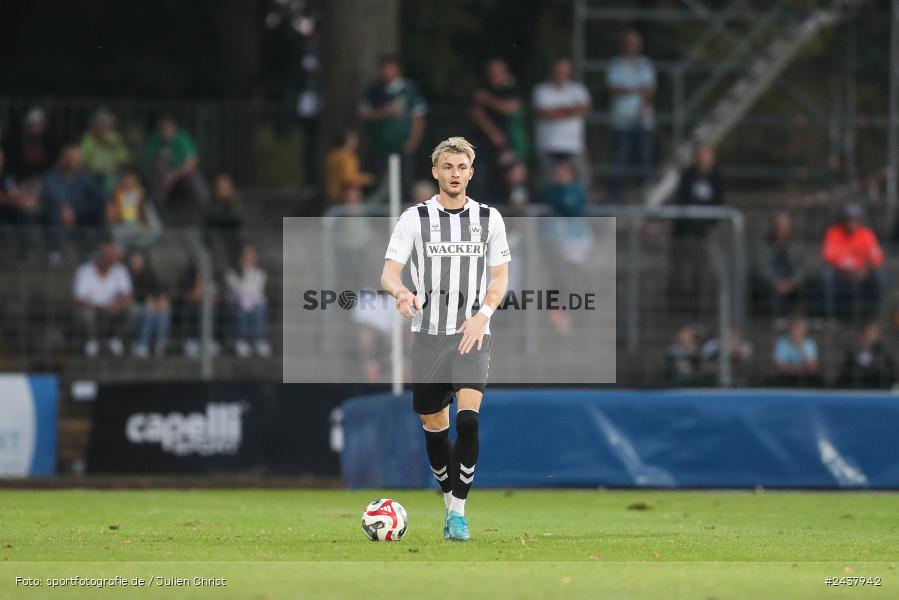 Willy-Sachs-Stadion, Schweinfurt, 20.09.2024, sport, action, BFV, Fussball, Regionalliga Bayern, 10. Spieltag, SVW, FCS, SV Wacker Burghausen, 1. FC Schweinfurt 1905 - Bild-ID: 2437942