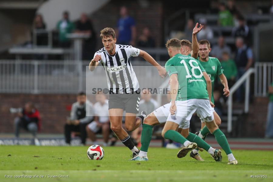 Willy-Sachs-Stadion, Schweinfurt, 20.09.2024, sport, action, BFV, Fussball, Regionalliga Bayern, 10. Spieltag, SVW, FCS, SV Wacker Burghausen, 1. FC Schweinfurt 1905 - Bild-ID: 2437952