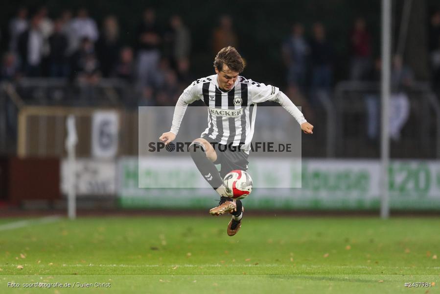 Willy-Sachs-Stadion, Schweinfurt, 20.09.2024, sport, action, BFV, Fussball, Regionalliga Bayern, 10. Spieltag, SVW, FCS, SV Wacker Burghausen, 1. FC Schweinfurt 1905 - Bild-ID: 2437981
