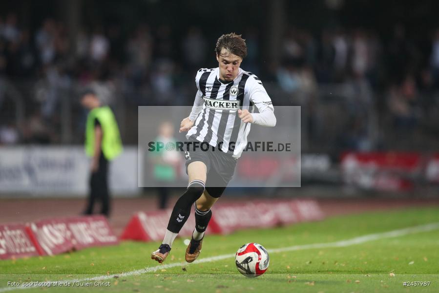 Willy-Sachs-Stadion, Schweinfurt, 20.09.2024, sport, action, BFV, Fussball, Regionalliga Bayern, 10. Spieltag, SVW, FCS, SV Wacker Burghausen, 1. FC Schweinfurt 1905 - Bild-ID: 2437987