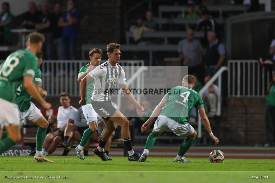 Willy-Sachs-Stadion, Schweinfurt, 20.09.2024, sport, action, BFV, Fussball, Regionalliga Bayern, 10. Spieltag, SVW, FCS, SV Wacker Burghausen, 1. FC Schweinfurt 1905 - Bild-ID: 2438008