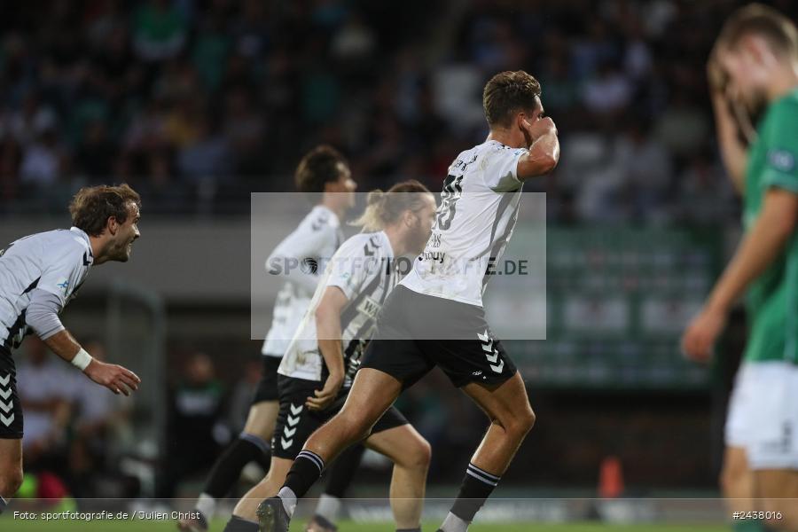 Willy-Sachs-Stadion, Schweinfurt, 20.09.2024, sport, action, BFV, Fussball, Regionalliga Bayern, 10. Spieltag, SVW, FCS, SV Wacker Burghausen, 1. FC Schweinfurt 1905 - Bild-ID: 2438016