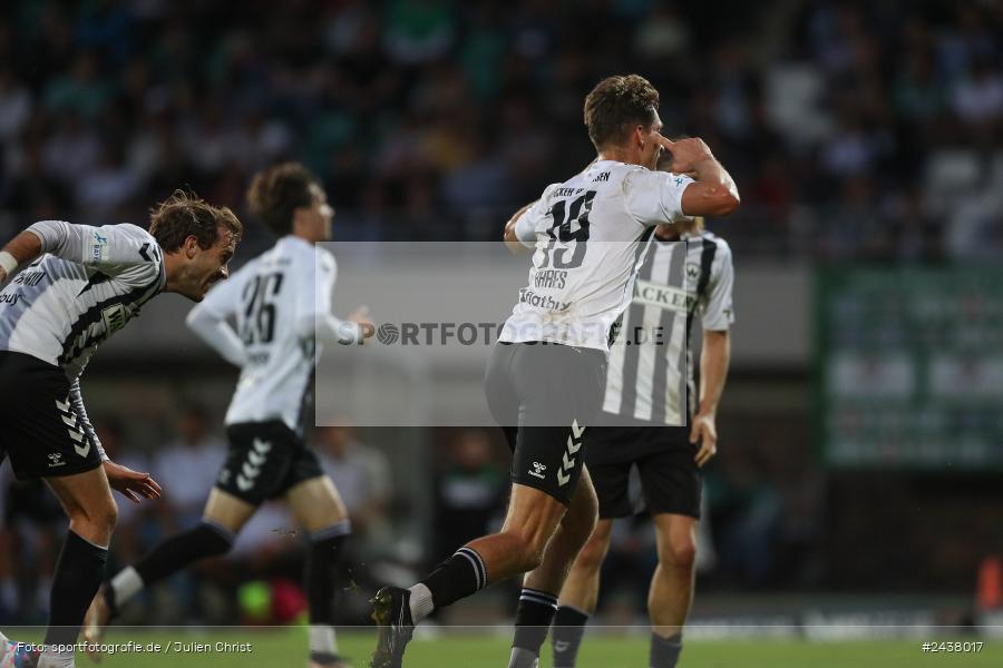 Willy-Sachs-Stadion, Schweinfurt, 20.09.2024, sport, action, BFV, Fussball, Regionalliga Bayern, 10. Spieltag, SVW, FCS, SV Wacker Burghausen, 1. FC Schweinfurt 1905 - Bild-ID: 2438017