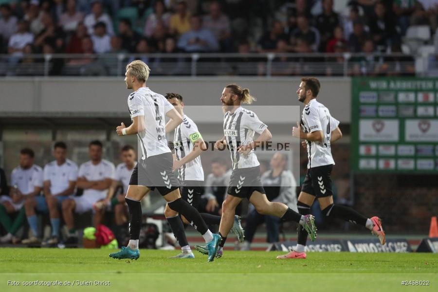Willy-Sachs-Stadion, Schweinfurt, 20.09.2024, sport, action, BFV, Fussball, Regionalliga Bayern, 10. Spieltag, SVW, FCS, SV Wacker Burghausen, 1. FC Schweinfurt 1905 - Bild-ID: 2438022