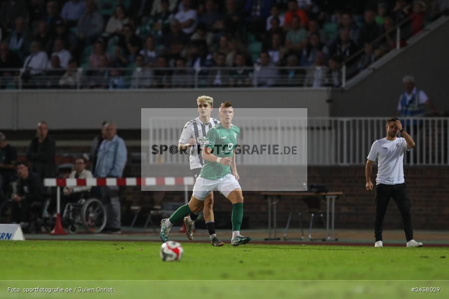 Willy-Sachs-Stadion, Schweinfurt, 20.09.2024, sport, action, BFV, Fussball, Regionalliga Bayern, 10. Spieltag, SVW, FCS, SV Wacker Burghausen, 1. FC Schweinfurt 1905 - Bild-ID: 2438029