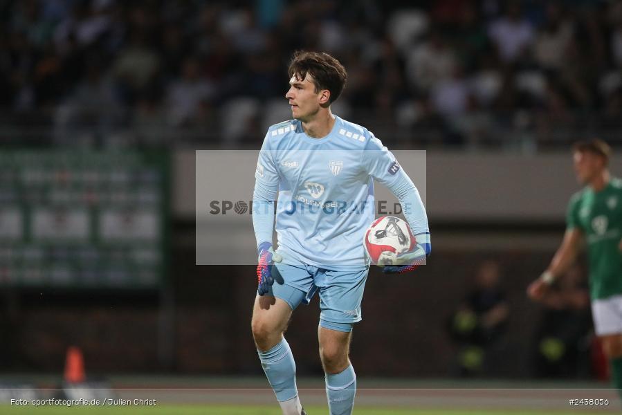 Willy-Sachs-Stadion, Schweinfurt, 20.09.2024, sport, action, BFV, Fussball, Regionalliga Bayern, 10. Spieltag, SVW, FCS, SV Wacker Burghausen, 1. FC Schweinfurt 1905 - Bild-ID: 2438056