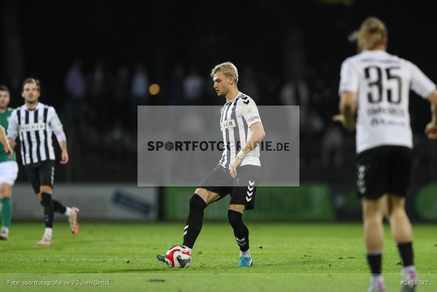 Willy-Sachs-Stadion, Schweinfurt, 20.09.2024, sport, action, BFV, Fussball, Regionalliga Bayern, 10. Spieltag, SVW, FCS, SV Wacker Burghausen, 1. FC Schweinfurt 1905 - Bild-ID: 2438092