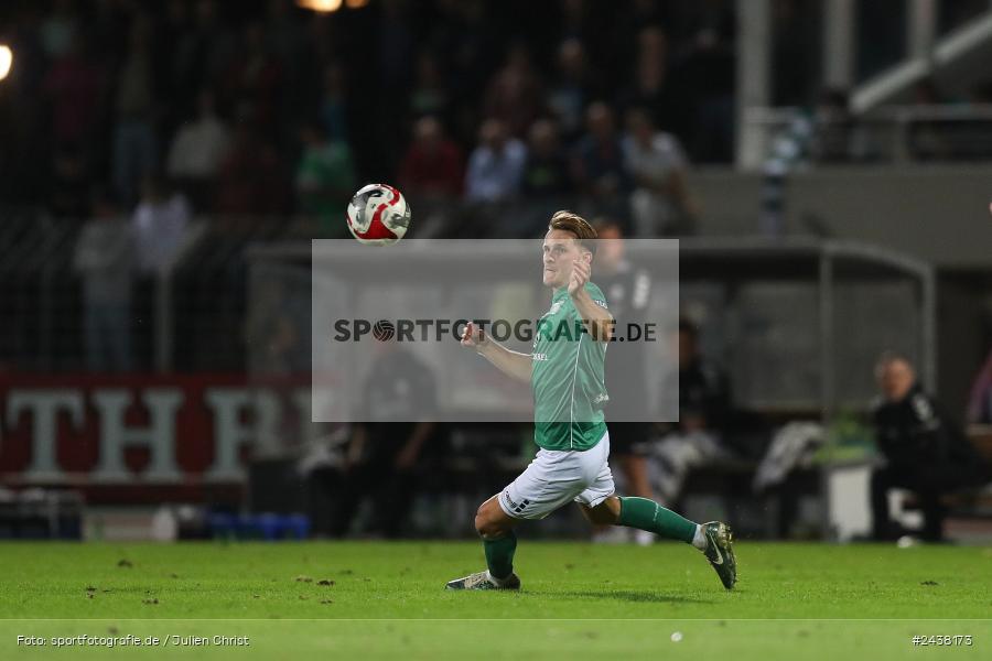 Willy-Sachs-Stadion, Schweinfurt, 20.09.2024, sport, action, BFV, Fussball, Regionalliga Bayern, 10. Spieltag, SVW, FCS, SV Wacker Burghausen, 1. FC Schweinfurt 1905 - Bild-ID: 2438173