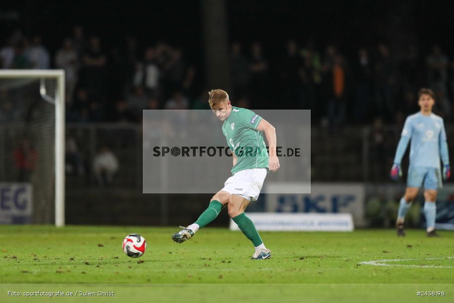 Willy-Sachs-Stadion, Schweinfurt, 20.09.2024, sport, action, BFV, Fussball, Regionalliga Bayern, 10. Spieltag, SVW, FCS, SV Wacker Burghausen, 1. FC Schweinfurt 1905 - Bild-ID: 2438198 Willy-Sachs-Stadion, Schweinfurt, 20.09.2024, sport, action, BFV, Fussball, Regionalliga Bayern, 10. Spieltag, SVW, FCS, SV Wacker Burghausen, 1. FC Schweinfurt 1905 - Bild-ID: 2438198