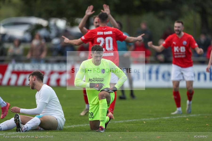 Fundamentum Sportpark, Karlburg, 28.09.2024, sport, action, Fussball, BFV, 13. Spieltag, Bayernliga Nord, ASV, TSV, ASV Cham, TSV Karlburg - Bild-ID: 2439892