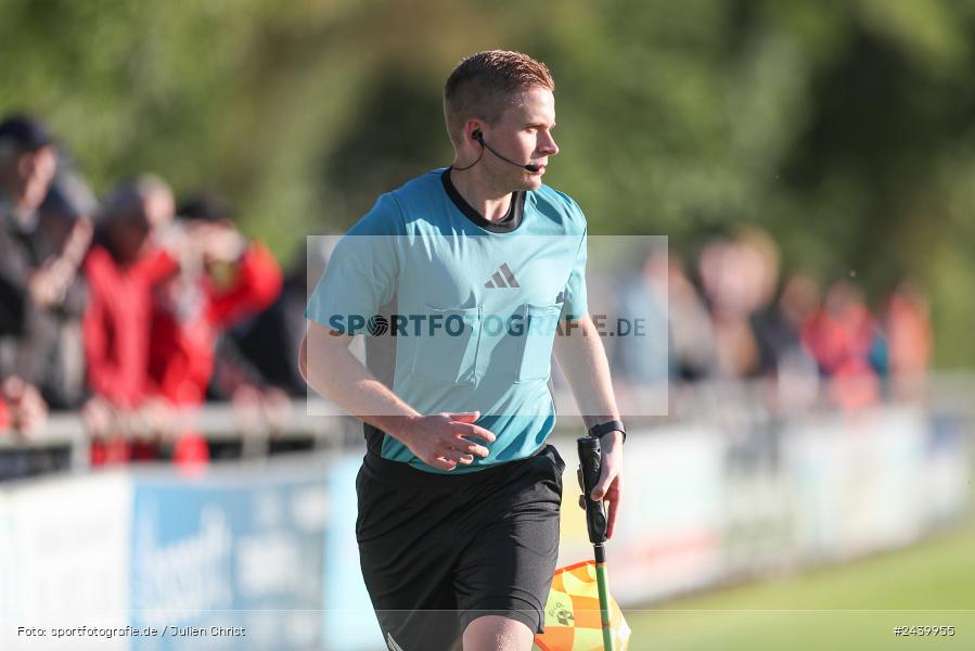 Fundamentum Sportpark, Karlburg, 28.09.2024, sport, action, Fussball, BFV, 13. Spieltag, Bayernliga Nord, ASV, TSV, ASV Cham, TSV Karlburg - Bild-ID: 2439955