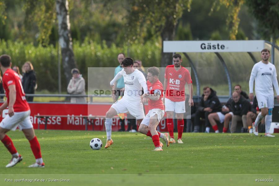 Fundamentum Sportpark, Karlburg, 28.09.2024, sport, action, Fussball, BFV, 13. Spieltag, Bayernliga Nord, ASV, TSV, ASV Cham, TSV Karlburg - Bild-ID: 2440034