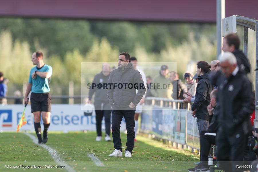 Fundamentum Sportpark, Karlburg, 28.09.2024, sport, action, Fussball, BFV, 13. Spieltag, Bayernliga Nord, ASV, TSV, ASV Cham, TSV Karlburg - Bild-ID: 2440088