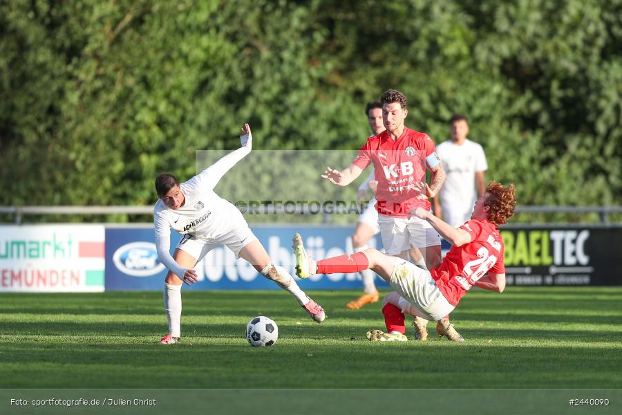 Fundamentum Sportpark, Karlburg, 28.09.2024, sport, action, Fussball, BFV, 13. Spieltag, Bayernliga Nord, ASV, TSV, ASV Cham, TSV Karlburg - Bild-ID: 2440090
