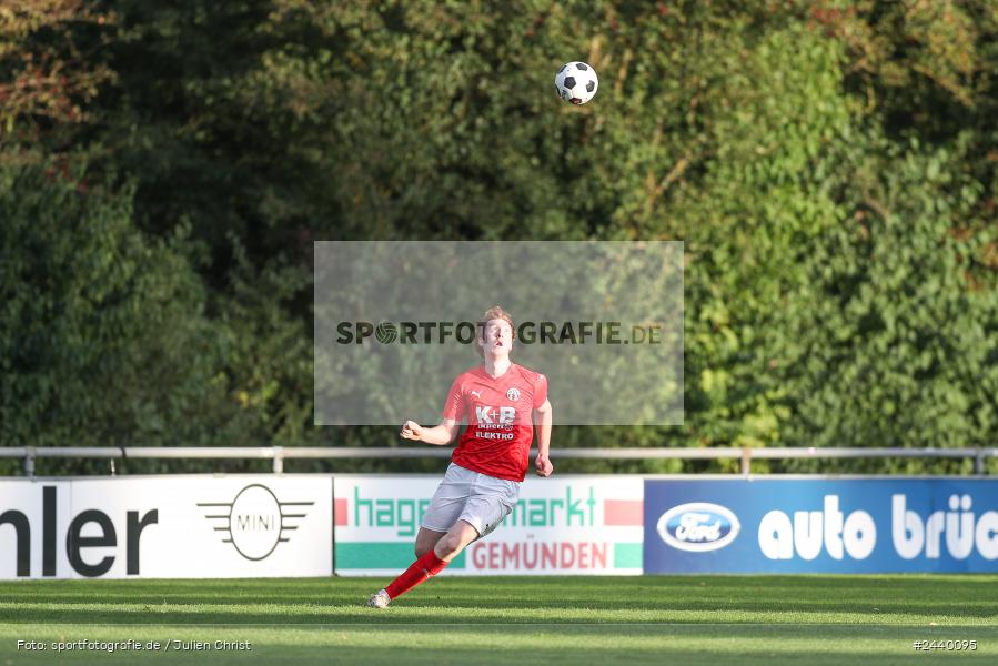 Fundamentum Sportpark, Karlburg, 28.09.2024, sport, action, Fussball, BFV, 13. Spieltag, Bayernliga Nord, ASV, TSV, ASV Cham, TSV Karlburg - Bild-ID: 2440095