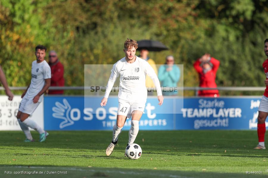 Fundamentum Sportpark, Karlburg, 28.09.2024, sport, action, Fussball, BFV, 13. Spieltag, Bayernliga Nord, ASV, TSV, ASV Cham, TSV Karlburg - Bild-ID: 2440107