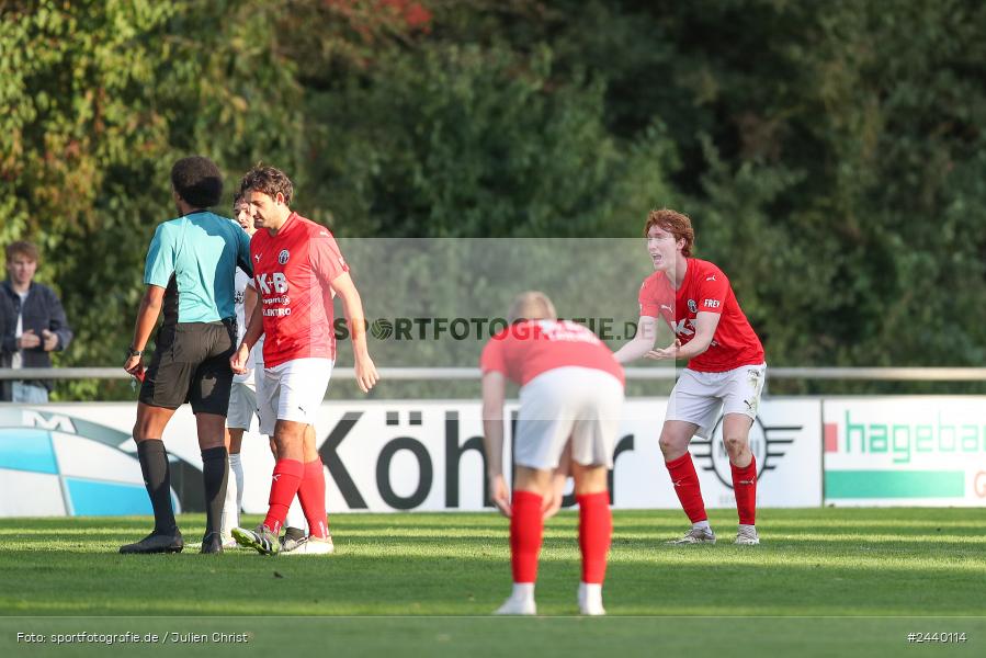 Fundamentum Sportpark, Karlburg, 28.09.2024, sport, action, Fussball, BFV, 13. Spieltag, Bayernliga Nord, ASV, TSV, ASV Cham, TSV Karlburg - Bild-ID: 2440114