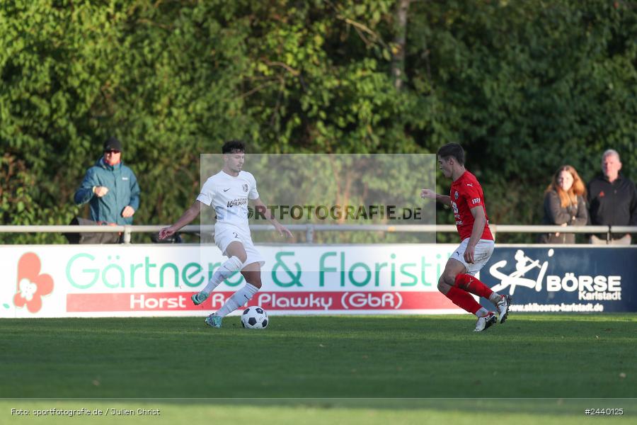 Fundamentum Sportpark, Karlburg, 28.09.2024, sport, action, Fussball, BFV, 13. Spieltag, Bayernliga Nord, ASV, TSV, ASV Cham, TSV Karlburg - Bild-ID: 2440125